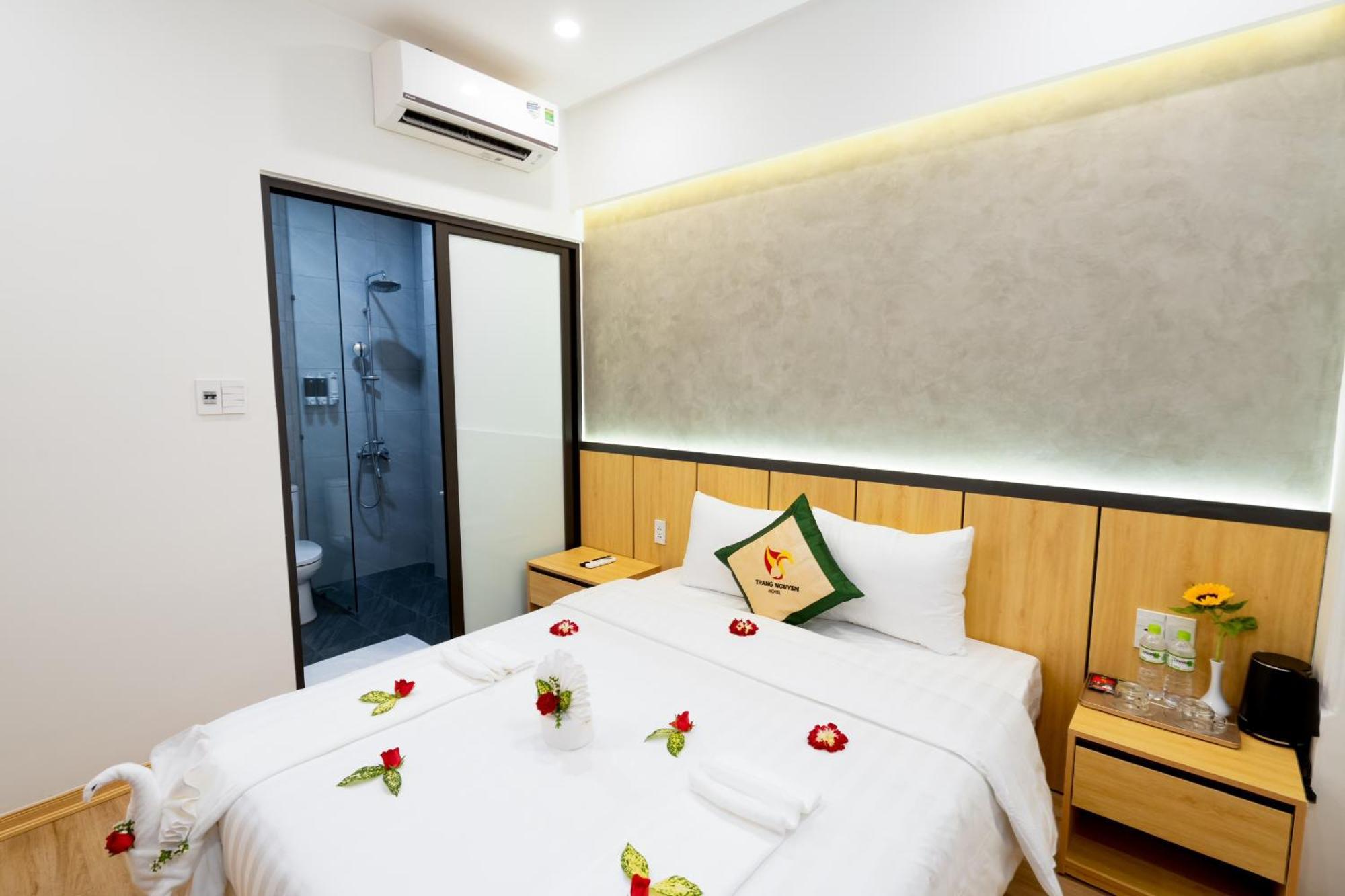 Trang Nguyen Hue Hotel Esterno foto