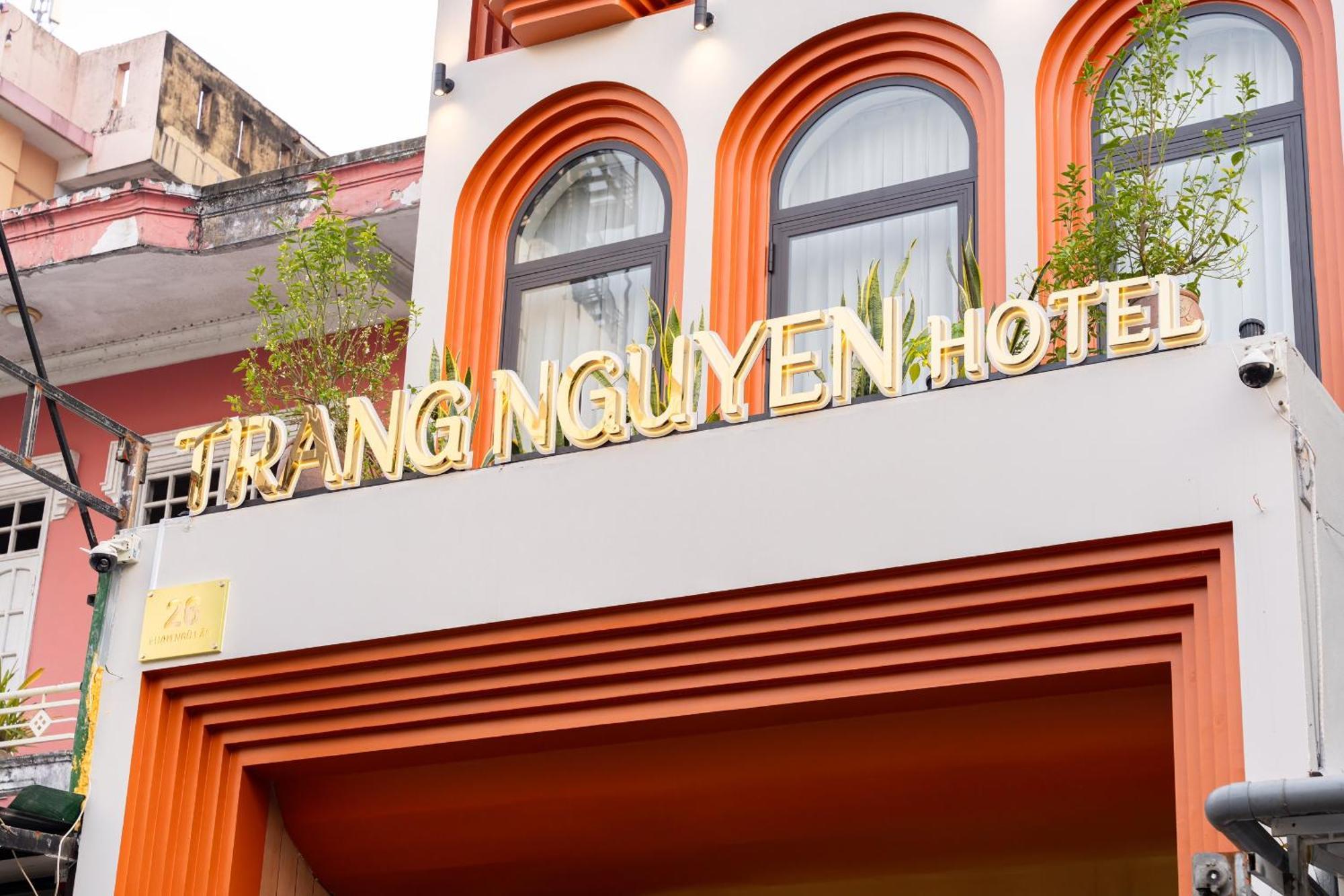 Trang Nguyen Hue Hotel Esterno foto